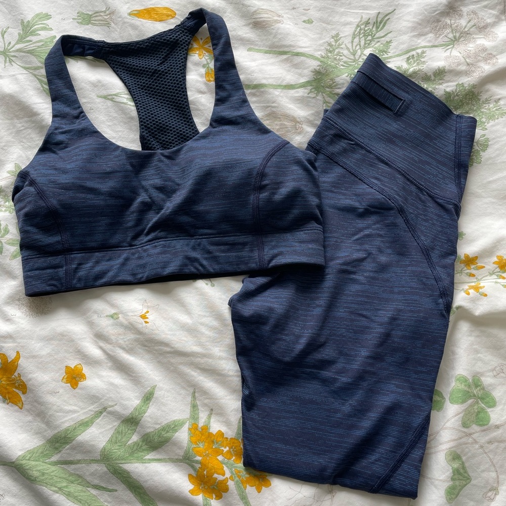 Outdoor voices active wear set